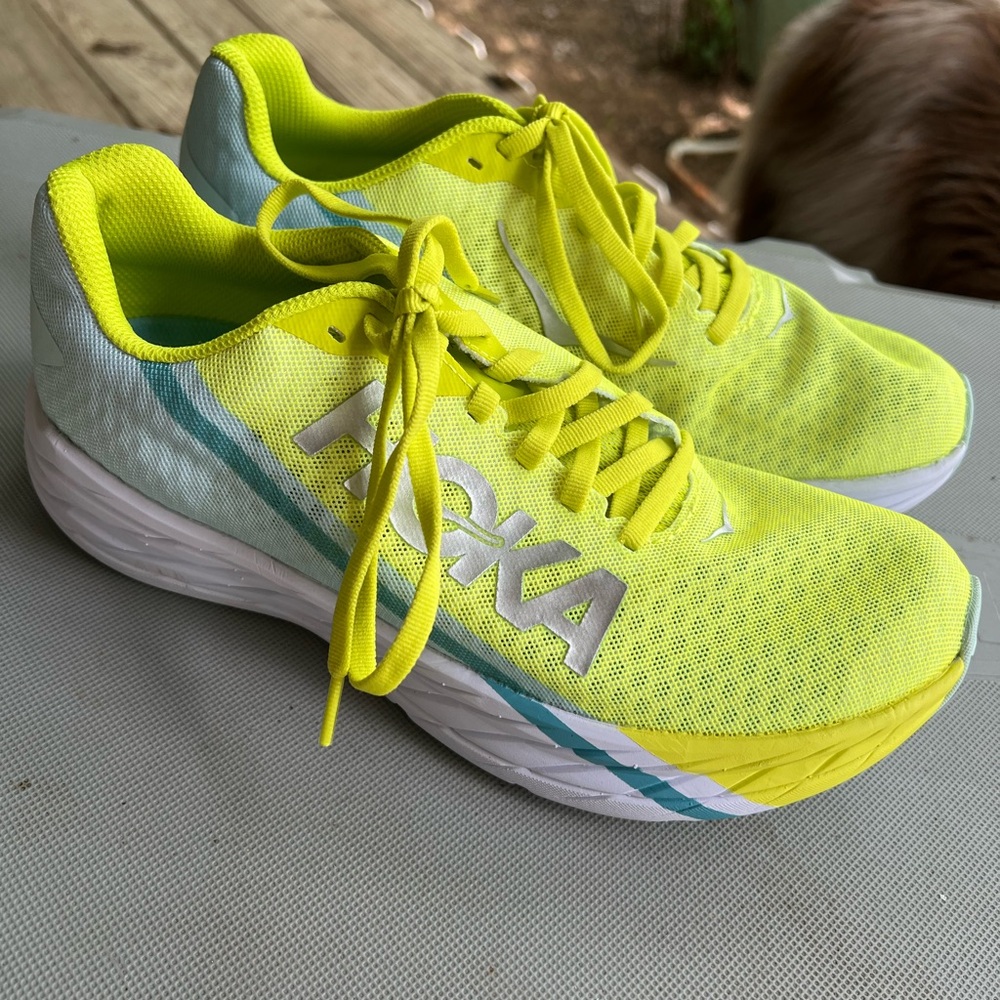 Hokas